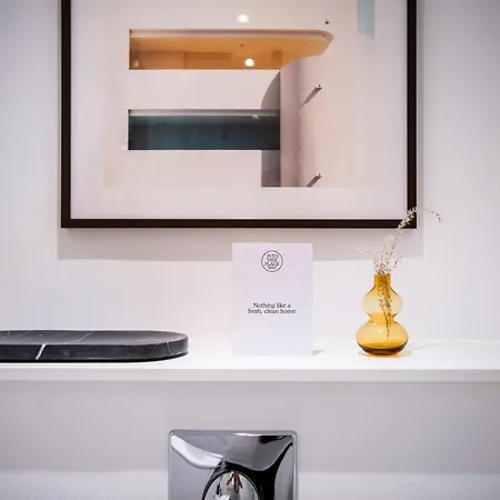 Apartment Town Hall By Daniel&jacob's