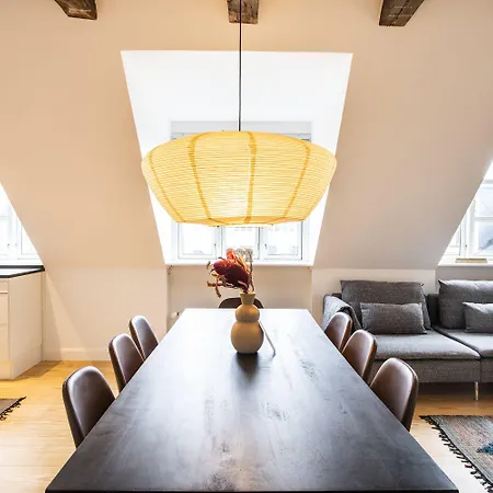 Town Hall By Daniel&jacob's