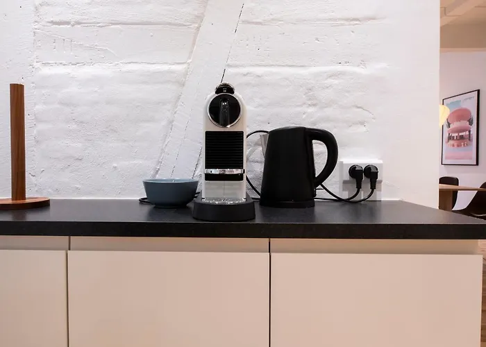 Town Hall By Daniel&jacob's