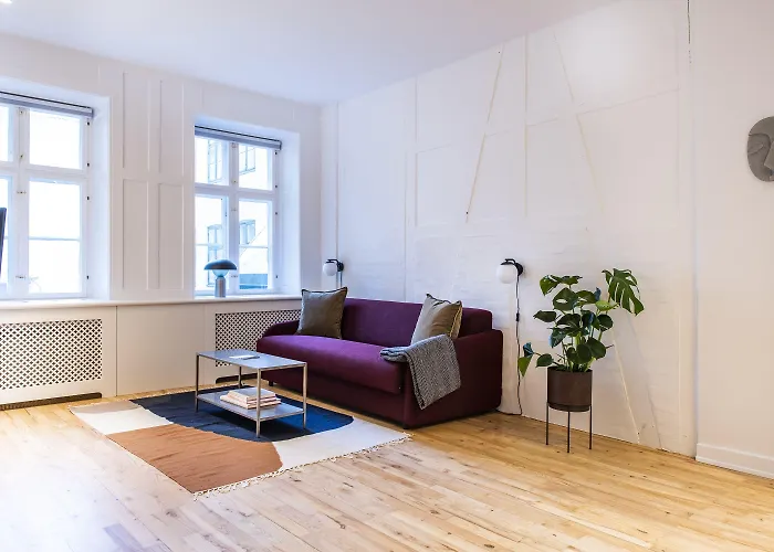 Town Hall By Daniel&jacob's